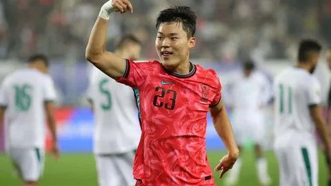 埃弗拉直言失望2026世界杯：黑人足坛同行斯彭斯故意避开握手，背后真相曝光